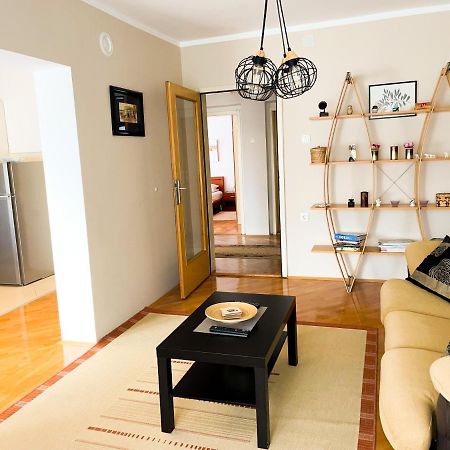Broj Jedan Delux Villa Soko Banja Bagian luar foto